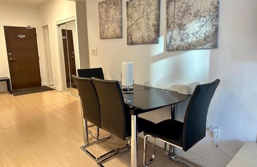 CityPlace Apartment | Comfy 1Bdrm & Bunk bed plus sofabed plus terrace & Parking