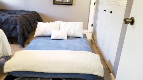 Gainesville Apartment | Comfy 1BR Apartment - Ideal for Traveling Nurses & Professionals