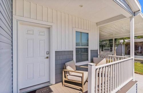 Dade City House | Comfy 2 Bedroom home, Dade City!