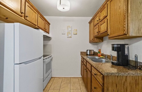 Ferndale Apartment | Comfy and cozy 1 bd apt in dt ferndale