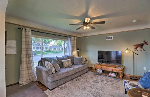 Kalispell House | Comfy and Cozy Kalispell Home Walk to Downtown