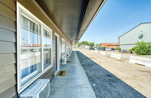 Kalispell Apartment | Comfy and Cozy Studio for 2 (101 Spring Creek)