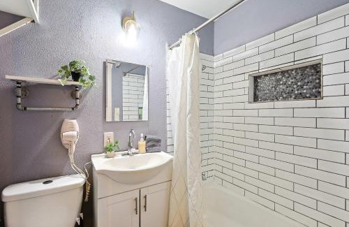 Fort Worth House | Comfy and Modern Holiday Lofts in FW