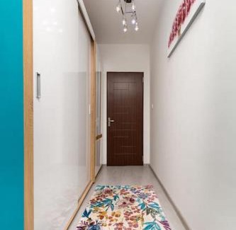 Plovdiv Apartment | Comfy Apartment with Private Parking