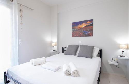 Malevizi Apartment | Comfy Beachside Flat with Seaview 2