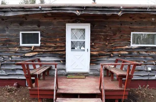 Brimley Cottage | Comfy Cottage W/Private Lakeshore Access and View