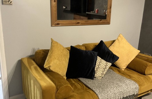 Harrowgate Hill House | Comfy Darlington Hideaway Near A1, A19 & A66