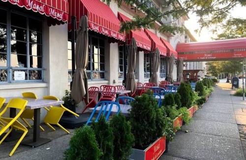 Brooklyn House | Comfy Guest Suite with a free parking spot in the heart of SheepsheadBay