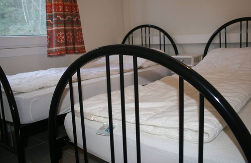 Daumazan-sur-Arize House | Comfy home with terrace in a holiday village