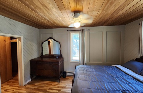 Menahga House | Comfy House near Lake Access