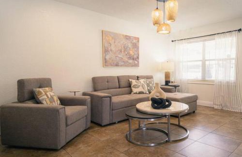 Tampa House | Comfy house walk to Stadium
