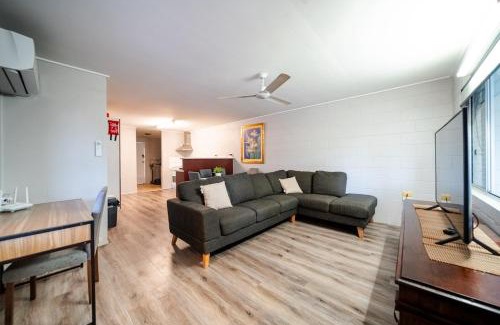 Kirwan House | Comfy Kirwan Getaway