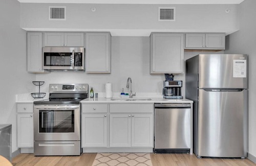 New Orleans Hotel | Comfy New Build in Bywater by FQ/Frenchman+Parking
