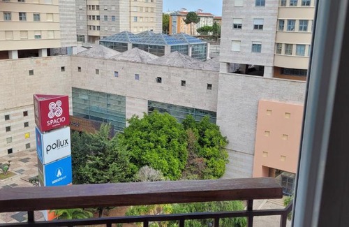 Olivais House | Comfy room near Metro