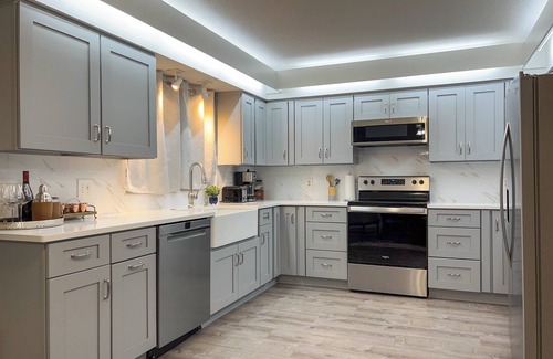 Sebring House | Comfy Sebring 3 Bed 2 Bath