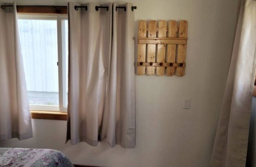 St Ignace House | Comfy Stay by Ferry in St. Ignace!