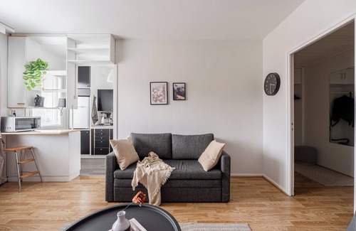 Jyvaskyla Apartment | Comfy Studio Apt with Prime Location