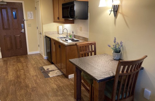 Vernon Apartment | Comfy Studio at the Appalachian building - Mountain Creek Resort, Vernon, NJ