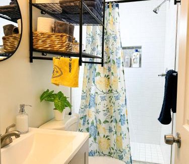 Sandy Apartment | Comfy Studio in Sandy Utah Pvt Entry WFH B