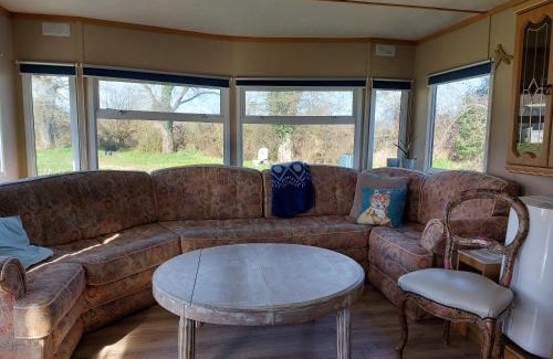 Arcomps Other | Comme chez Moi - Mobile-home dans camping à la ferme