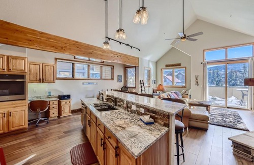 Frisco Apartment | Commerce Exchange 203