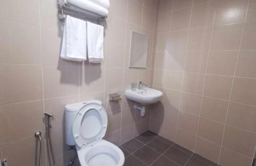 Salak South House | Commercial Aparment Room For Rent In Kuala Lumpur