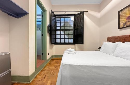 Abernessia Apartment | Commercial center TV Frigobar Wi-Fi Garage