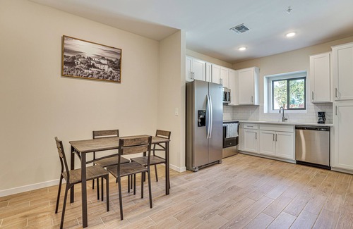 Desert View Condo | Community Pool & Hiking Trails: Phoenix Condo!