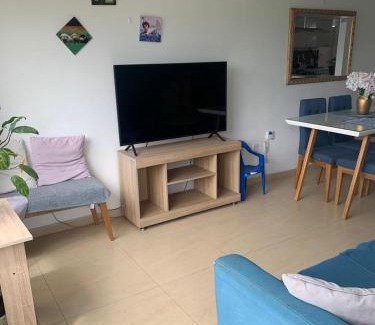 Floridablanca Apartment | Comodo apto tipo club con piscina y sauna