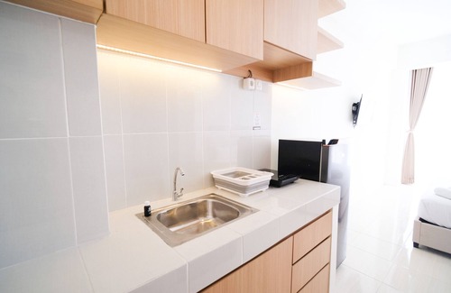 Surabaya Apartment | Compact And Strategic Studio At Bale Hinggil Apartment