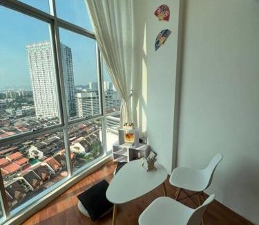 Sungai Dua House | Compact Cozy Duplex Studio at Bayan Lepas