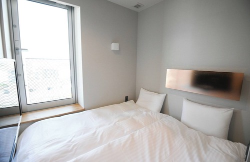 Nagaokakyo Hotel | Compact single unit bathroom Room only Plan with/Nagaokakyo Kyōto