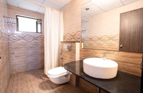 Bellandur Hotel | Compact Tea Square
