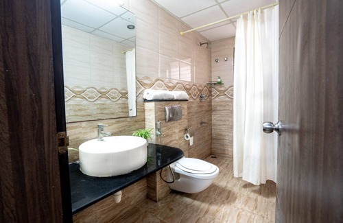 Bellandur Hotel | Compact Tea Square