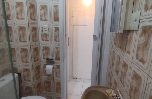 Leme Apartment | Complete Apartment "Heart of Copacabana", 5m from Copacabana Beach, 24h security