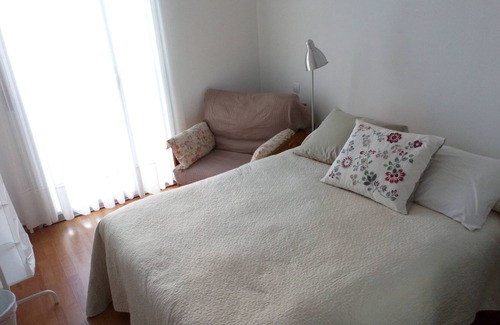 Santander Apartment | Complete apartment near the airport. Next to the English Court shopping center.