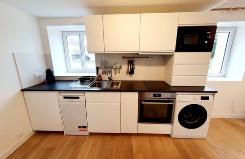 Chatres House | Completely new and equipped