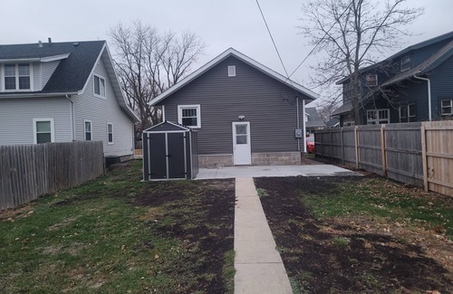 Cedar Rapids - Iowa City House | Completely remodeled house with all the amenities minutes from downtown.