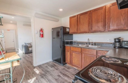 Laramie House | Completely Remodeled 2bed/1bath in heart of downtown Laramie
