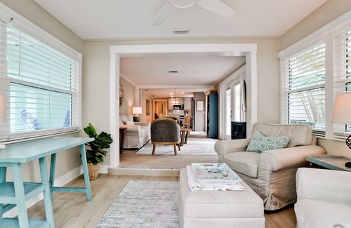 Holmes Beach House | Completely Renovated Post Hurricanes w/heated pool, 5 min walk to beach