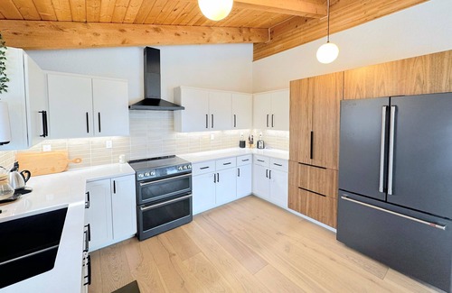 Keystone Cabin | Completely renovated, cozy modern 4BR cabin