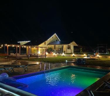 Malaia House | Complex Brădișor