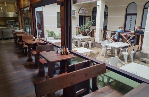 Pleven Hotel | Complex Friends