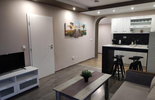 Kavarna Apartment | Complex Karia I