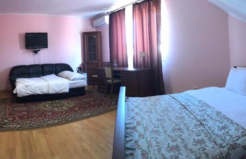 Skole Hotel | Complex Vivcharyk