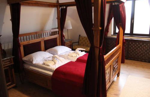 Sfantu Gheorghe Hotel | Conacul Nagy