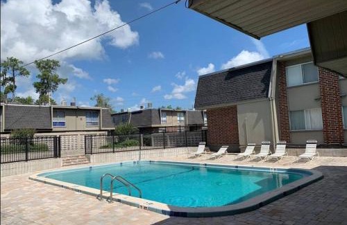 Gainesville House | ConCrete Suite 5 Min Walk to Shands UF