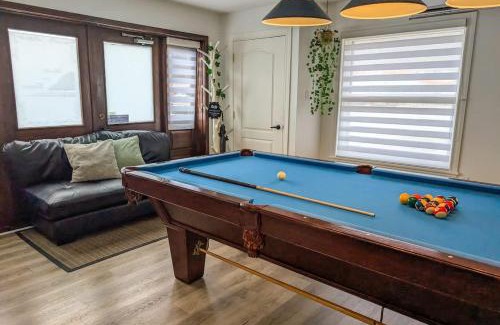 Ste Anne de Beaupre Apartment | Condo #3 - 2 min Bord de l'eau Billard & Barbecue