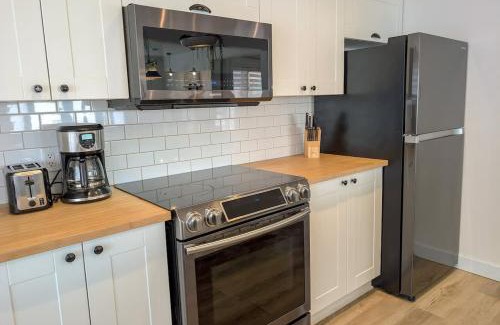 Ste Anne de Beaupre Apartment | Condo #3 - 2 min Bord de l'eau Billard & Barbecue