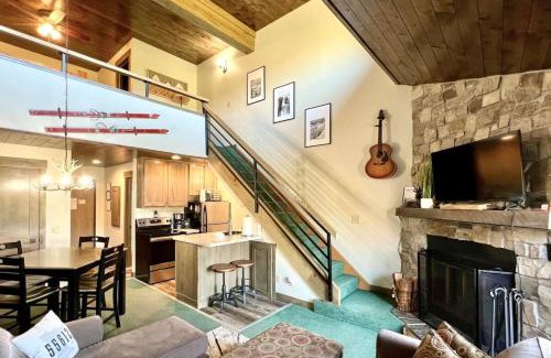 Lutsen House | Condo at Lutsen Mtn, Ski in Ski out, Hike, Bike, Ski, Swim, etc